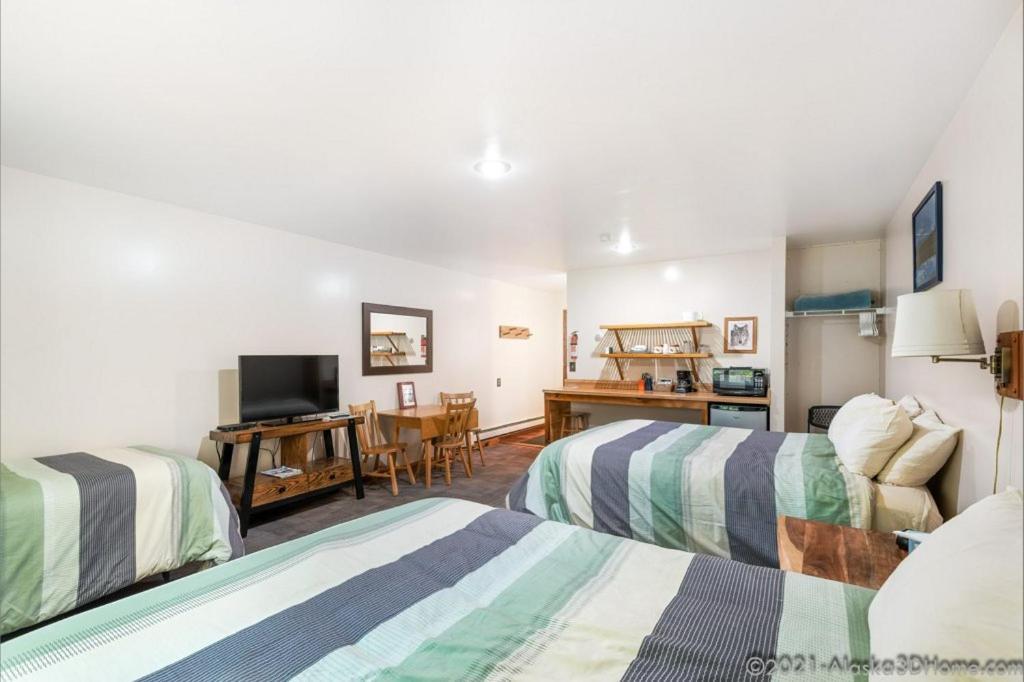 Backwoods Lodge Cantwell ภายนอก รูปภาพ